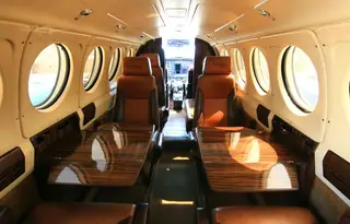 Beechcraft B200 1982 — miniatura 6